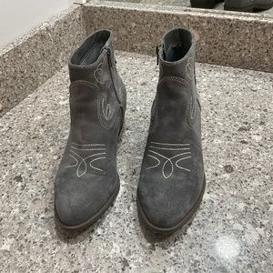 Sonoma Women’s Western Ankle Boots